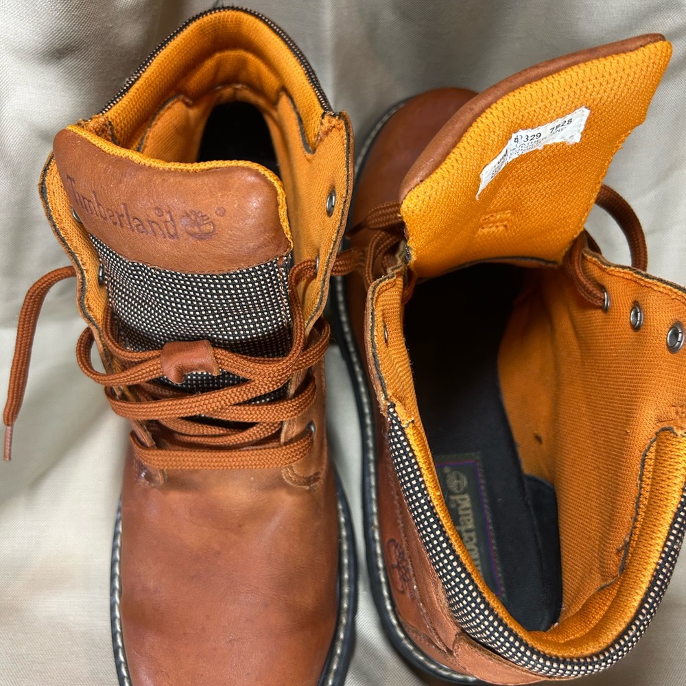 Timberland Women’s Cognac/Brown Leather Lace-Up Boots - Picture 3 of 5